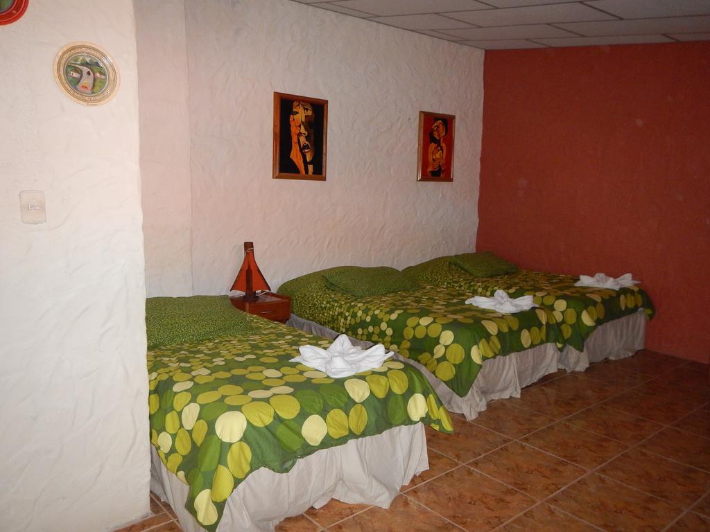 Hospedaje Casa Soleil Puerto Villamil Quarto foto